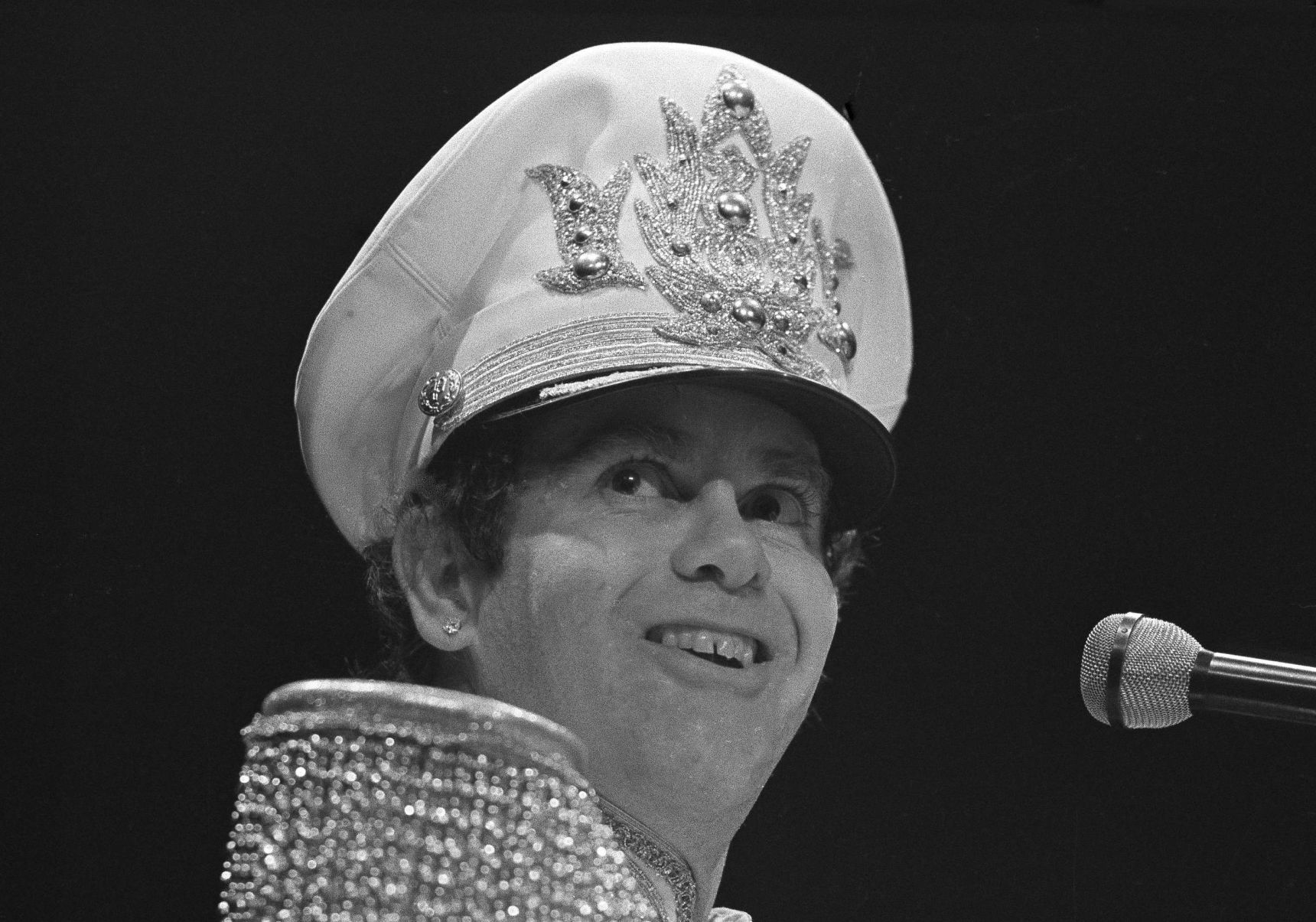 ELTON JOHN 1982